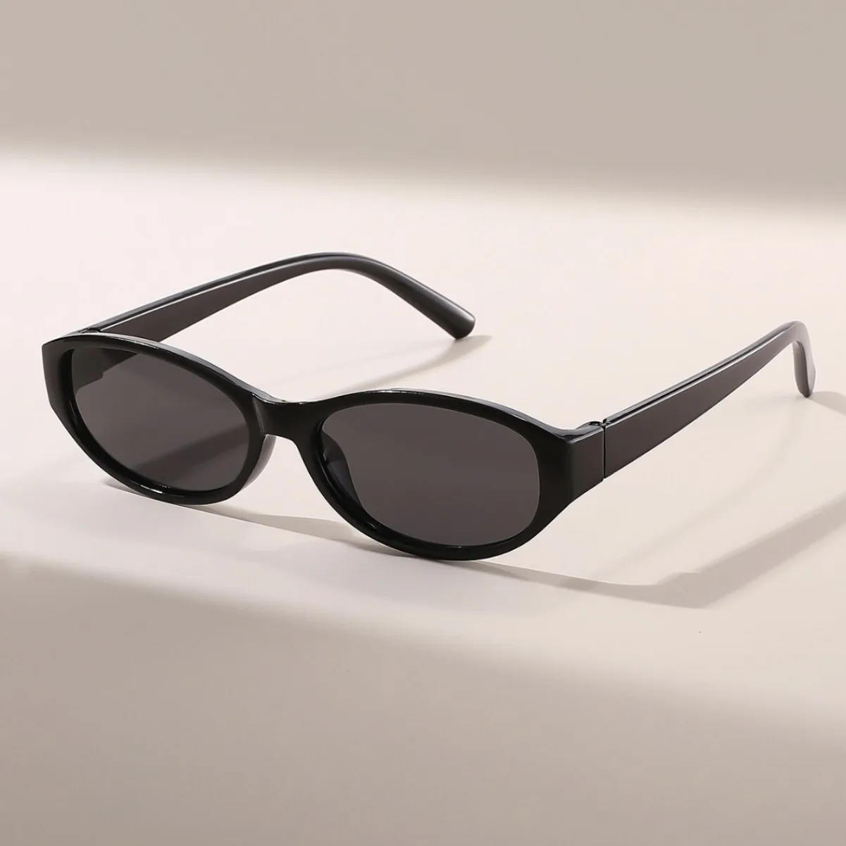 Retro Tarzı Oval Güneş Gözlüğü - Designer Sunglasses incelemesi ve fiyatı